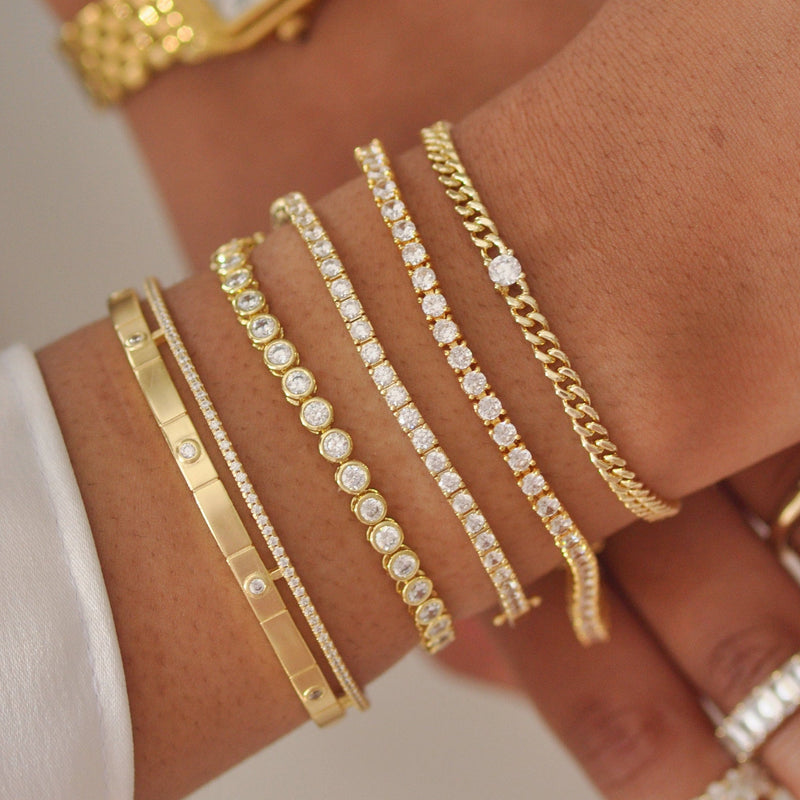 Noire Tennis Bracelet